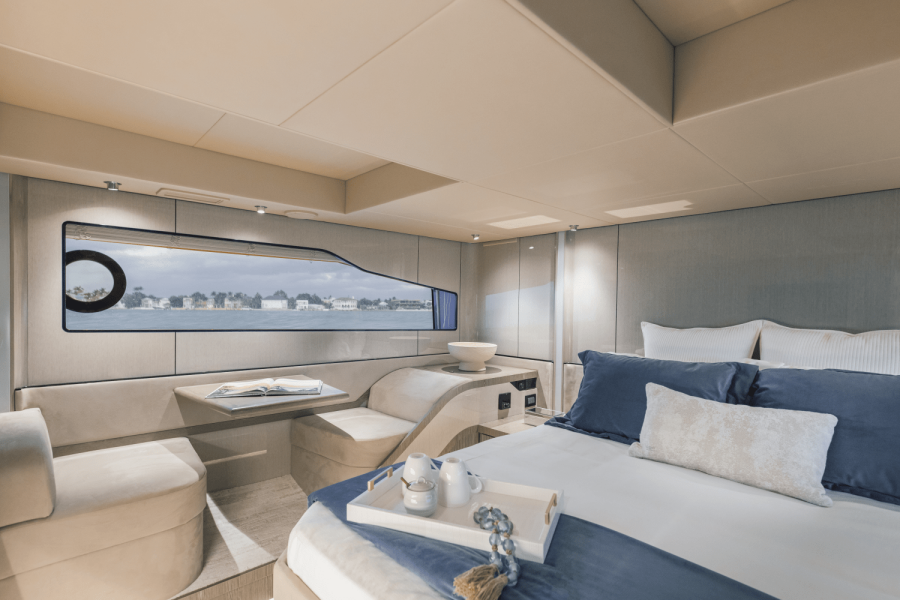 57ft Cruisers Yachts Yacht For Sale