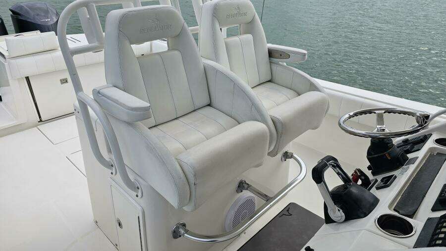 Redemption 34ft Regulator Yacht For Sale