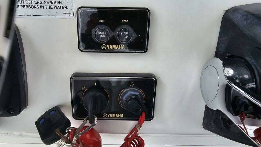 Redemption 34ft Regulator Yacht For Sale