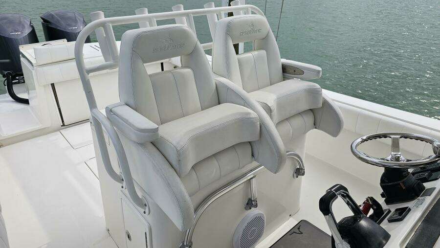 Redemption 34ft Regulator Yacht For Sale