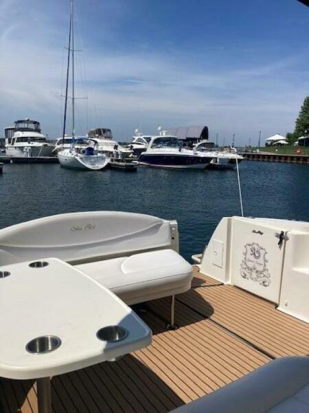 38' 2001 Sea Ray 380 Sundancer
