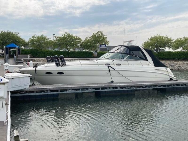 38' 2001 Sea Ray 380 Sundancer
