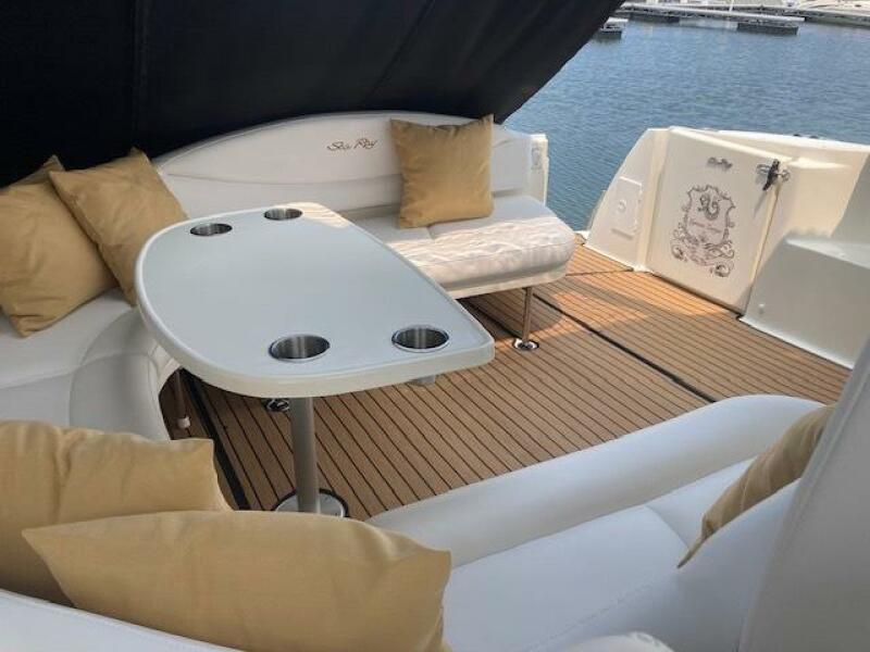38' 2001 Sea Ray 380 Sundancer