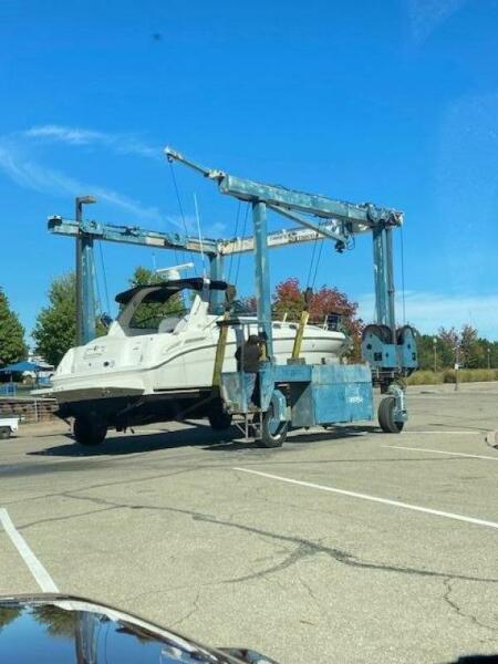 38' 2001 Sea Ray 380 Sundancer