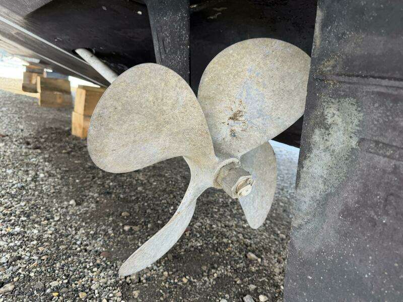 Lyman Zerga 38ft Sea Ray Yacht For Sale