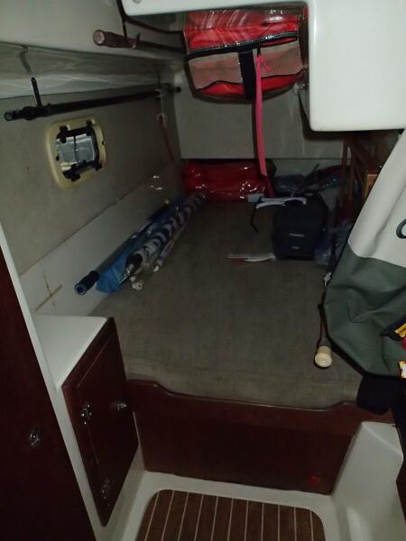 34' 2004 Gemini 105MC