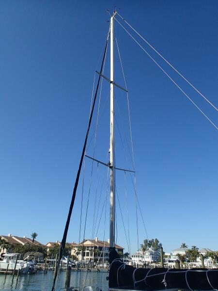 34' 2004 Gemini 105MC