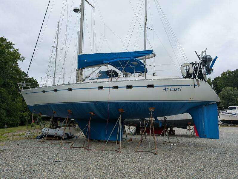 At Last 55ft Tayana Yacht For Sale