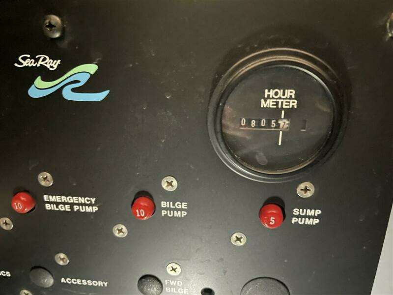 Patriot 30ft Sea Ray Yacht For Sale