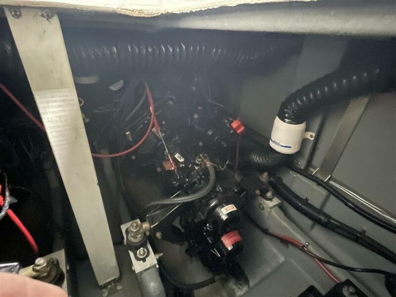 30' 1993 Sea Ray 300 Weekender