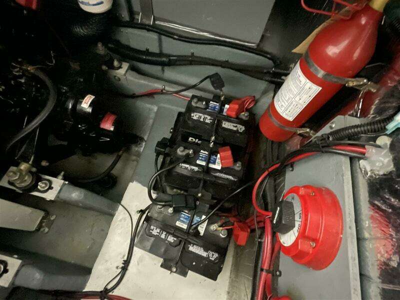 Patriot 30ft Sea Ray Yacht For Sale