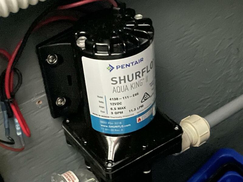 30' 1993 Sea Ray 300 Weekender