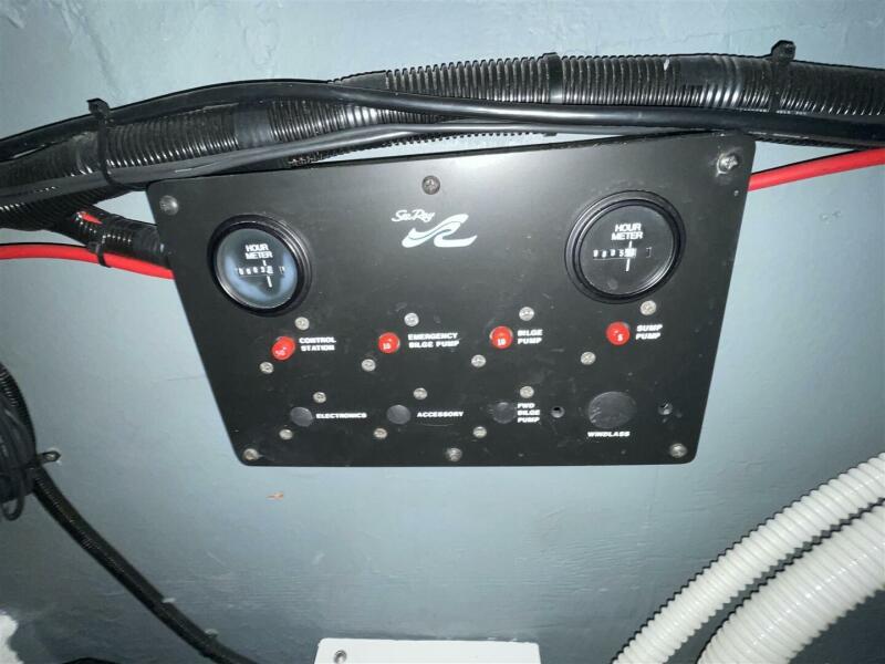 30' 1993 Sea Ray 300 Weekender