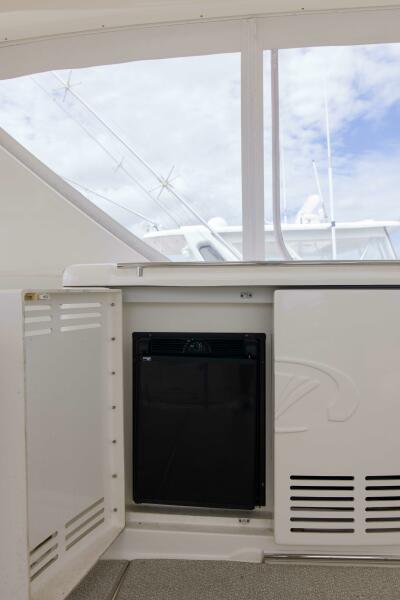 52' 2009 Silverton Ovation