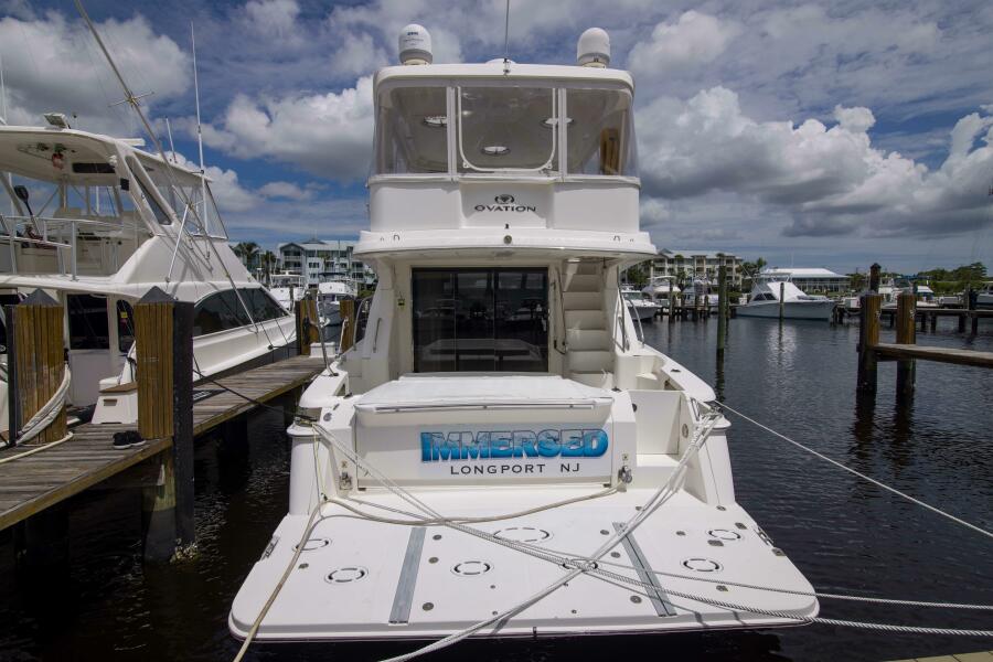 52' 2009 Silverton Ovation