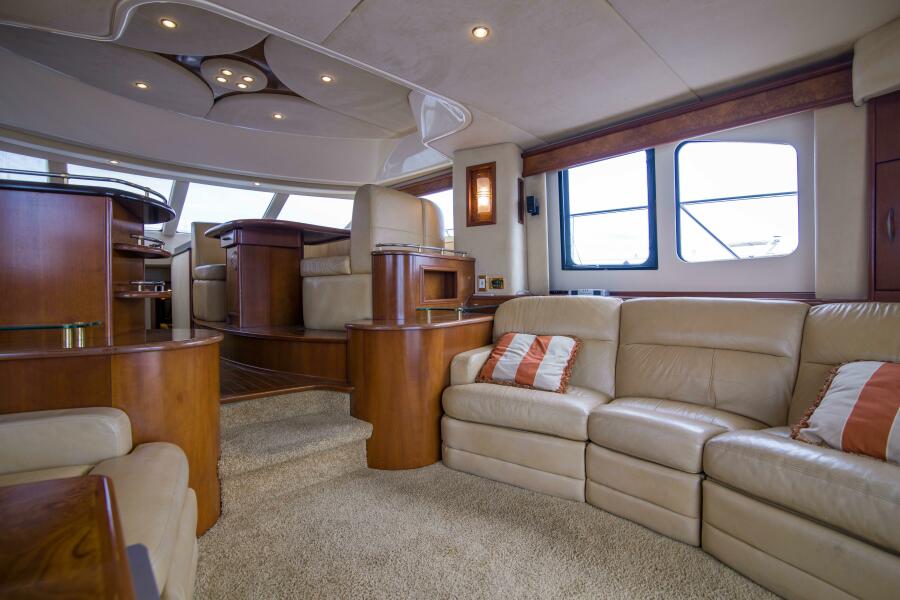 52' 2009 Silverton Ovation