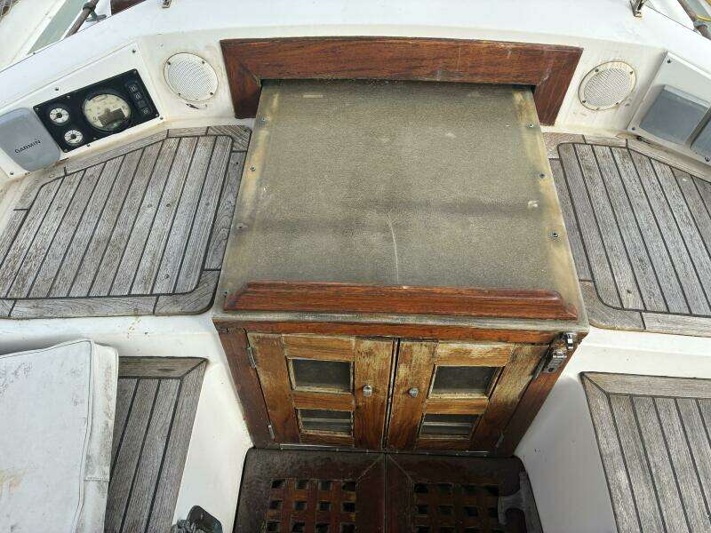 1983 Vagabond 42 Ketch