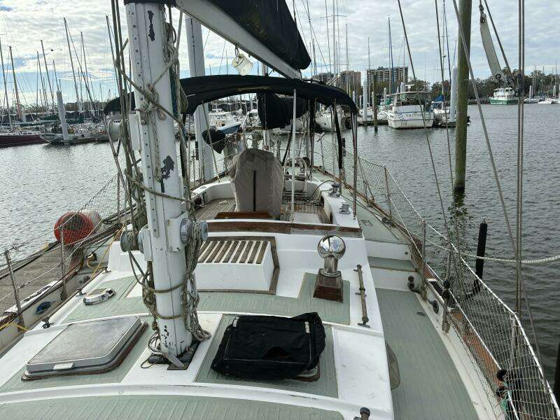1983 Vagabond 42 Ketch