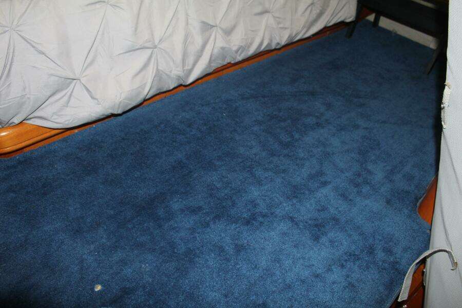 Cadence 43ft Lagoon Yacht For Sale