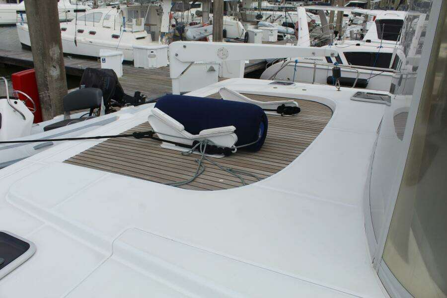 Cadence 43ft Lagoon Yacht For Sale