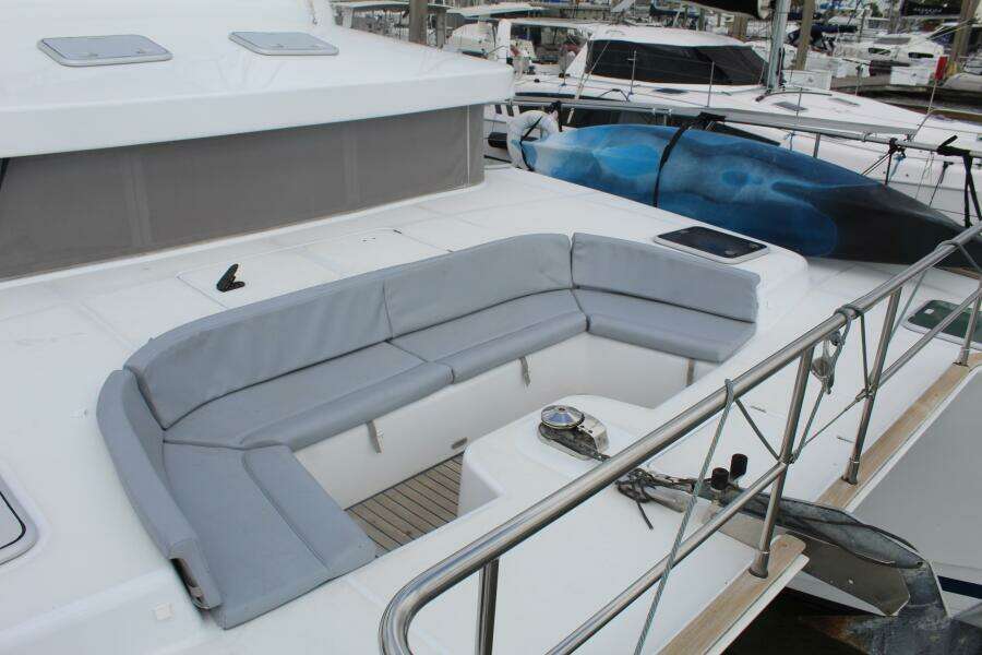 Cadence 43ft Lagoon Yacht For Sale
