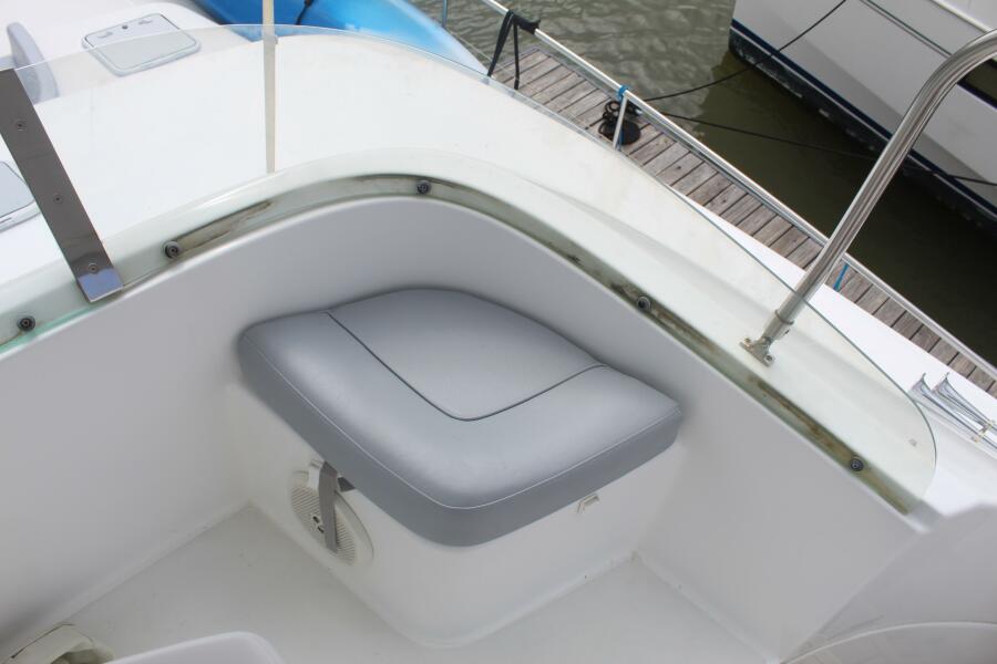 43' 2004 Lagoon 43 Power Cat