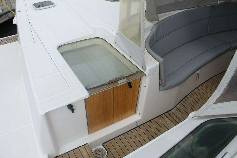 Cadence 43ft Lagoon Yacht For Sale