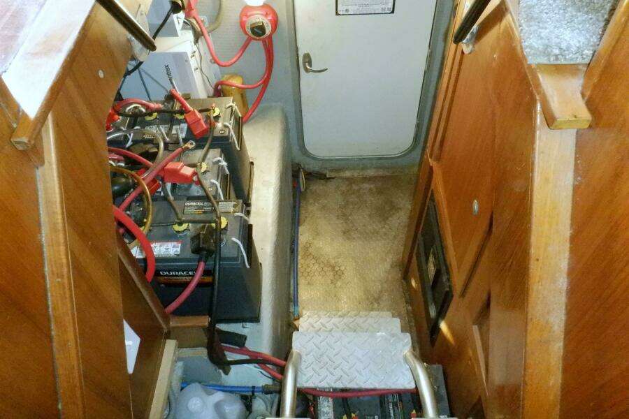 Summer Wind 43ft Mainship Yacht For Sale