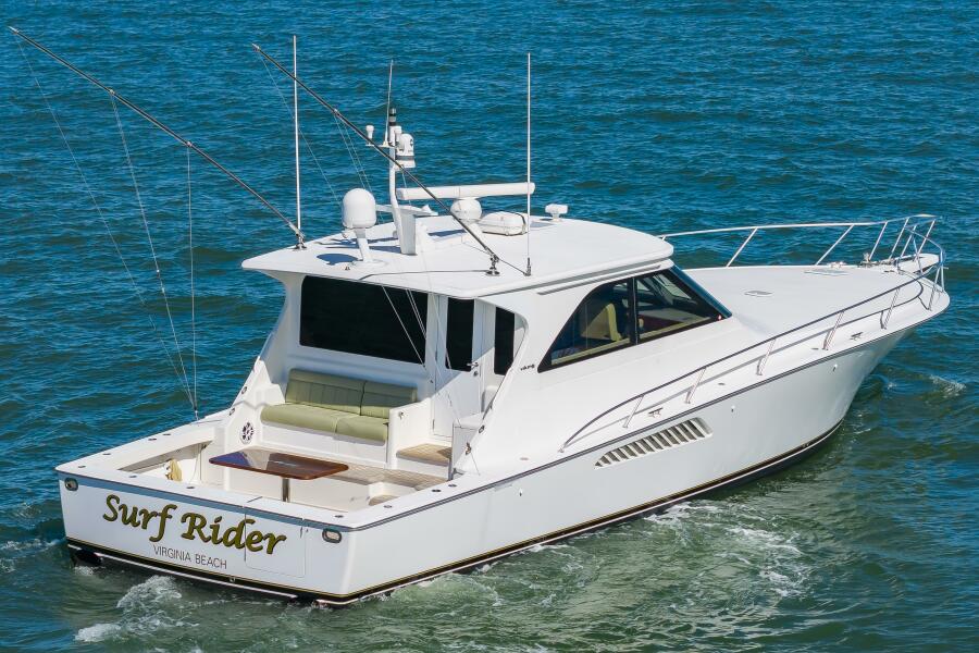 52' 2010 Viking 52 Sport Coupe