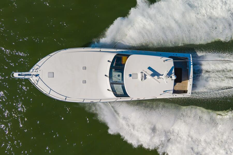 52' 2010 Viking 52 Sport Coupe