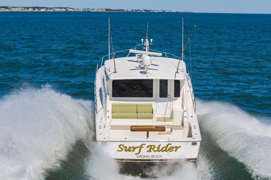 52' 2010 Viking 52 Sport Coupe