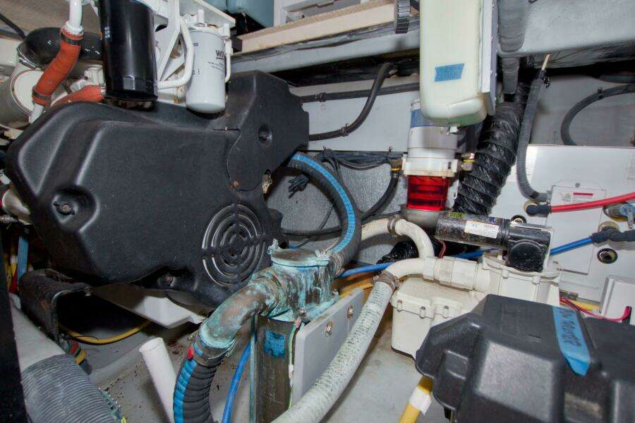 Vectors to Paradise 45ft Meridian Yacht For Sale