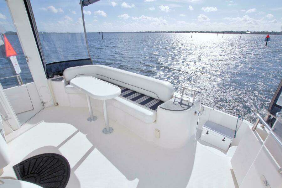 Vectors to Paradise 45ft Meridian Yacht For Sale