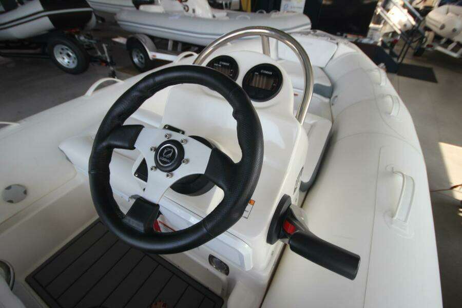 Boat Show Special Pricing 14ft Zodiac Yacht For Sale