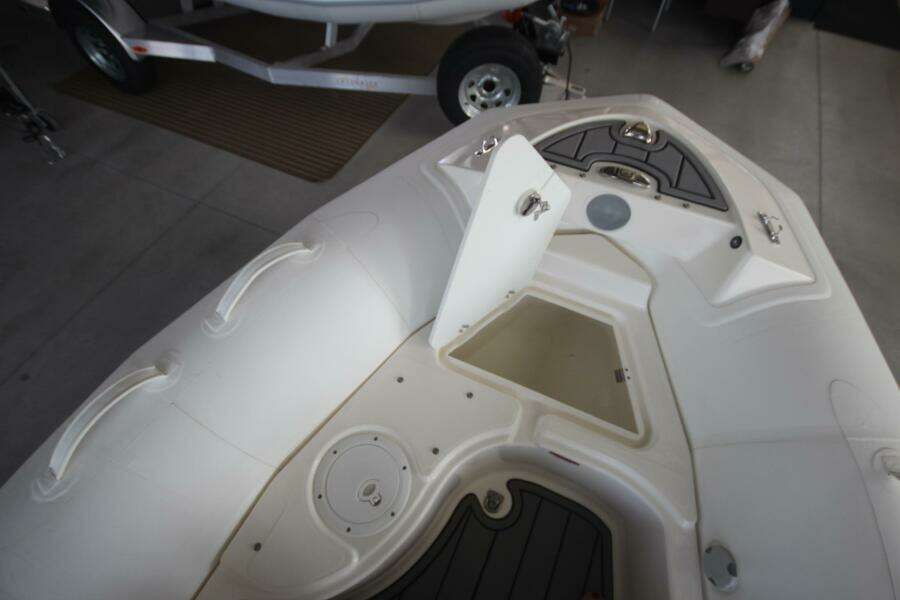 Boat Show Special Pricing 14ft Zodiac Yacht For Sale