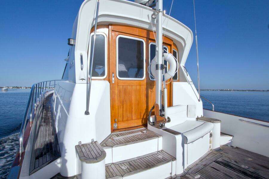 Vivace 45ft Linssen Yacht For Sale