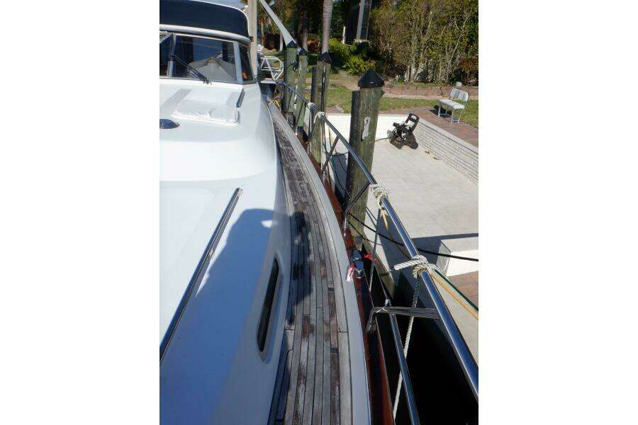 Vivace 45ft Linssen Yacht For Sale
