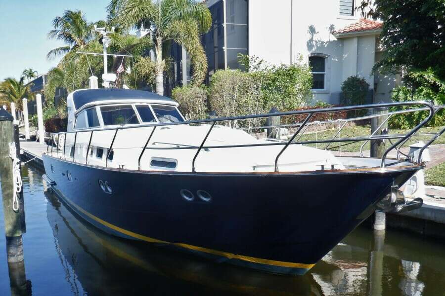 Vivace 45ft Linssen Yacht For Sale