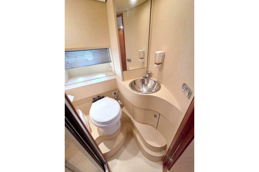 45' 2001 Linssen DS 45