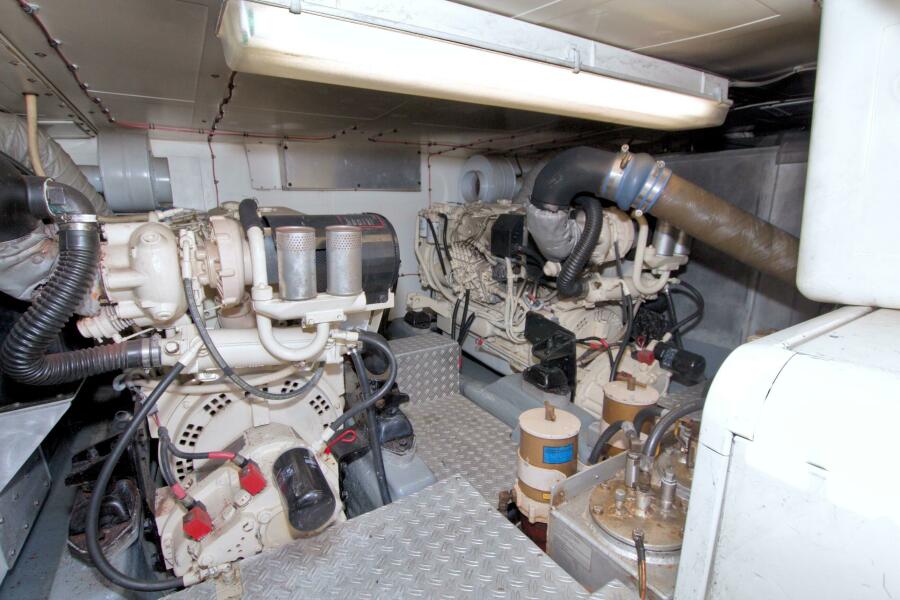 45' 2001 Linssen DS 45