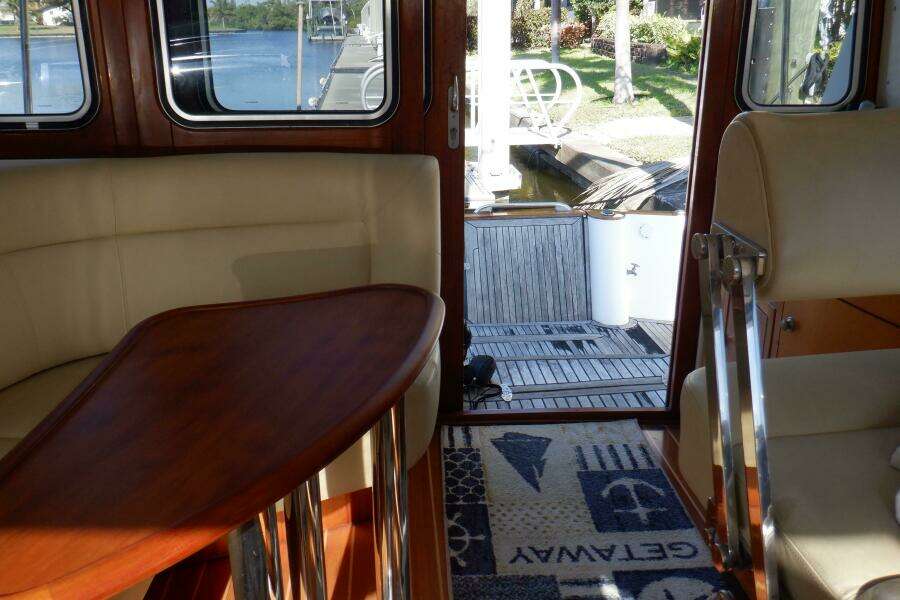 Vivace 45ft Linssen Yacht For Sale