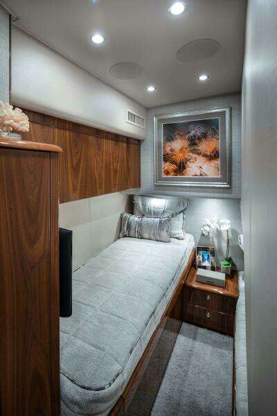 Viking 58 Convertible Stateroom