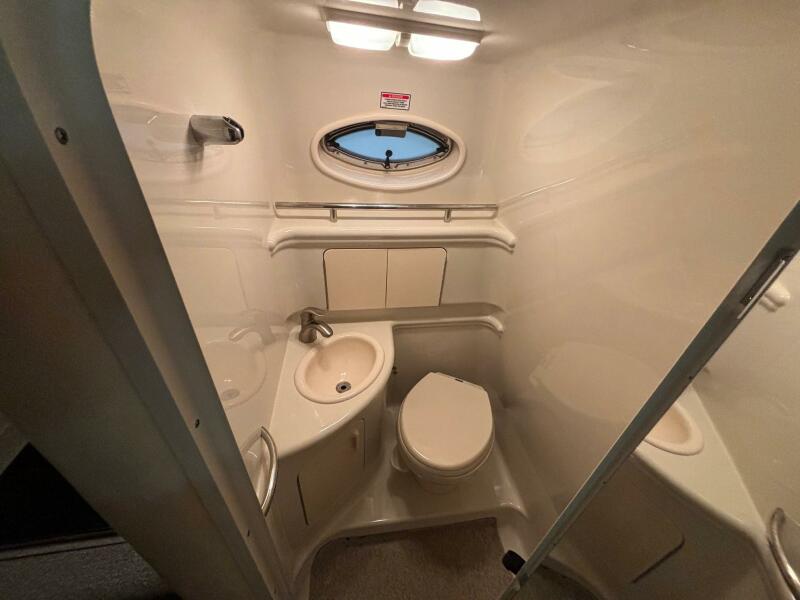 28' 2007 Sea Ray 280 sundancer