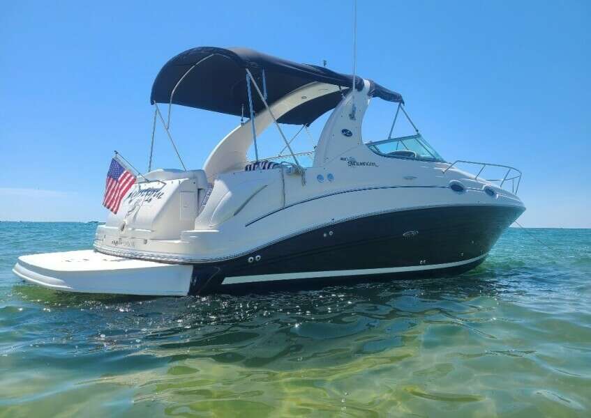 28ft Sea Ray Yacht For Sale