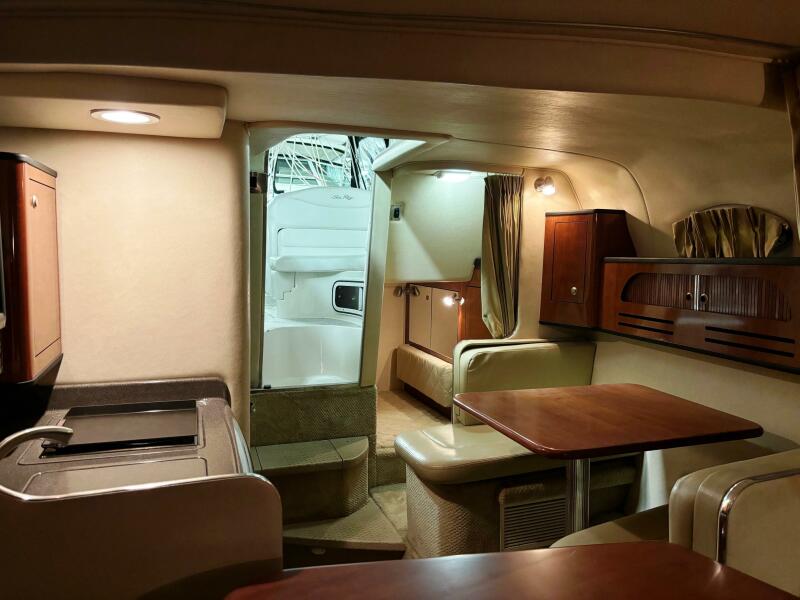 28' 2007 Sea Ray 280 sundancer