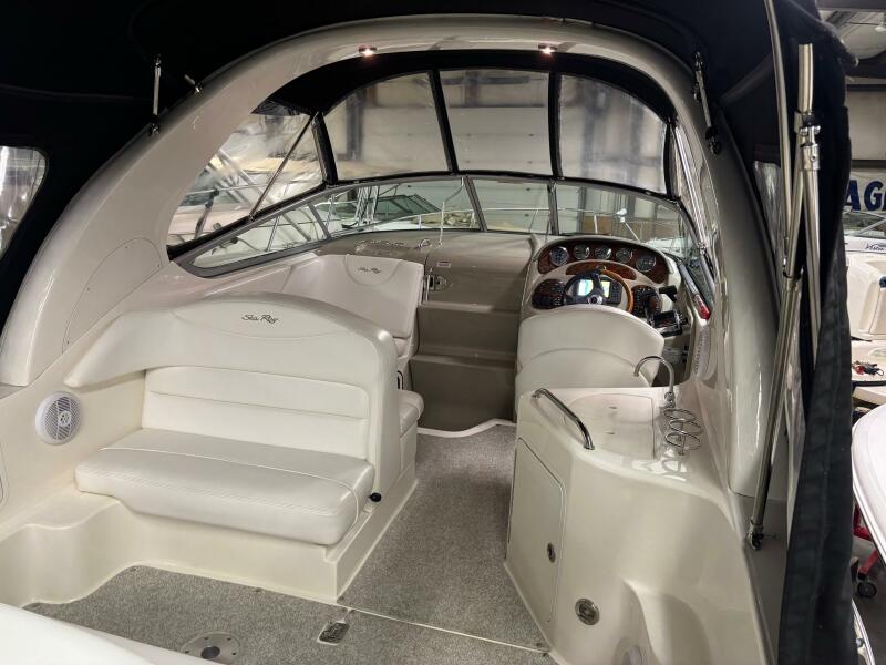 28' 2007 Sea Ray 280 sundancer