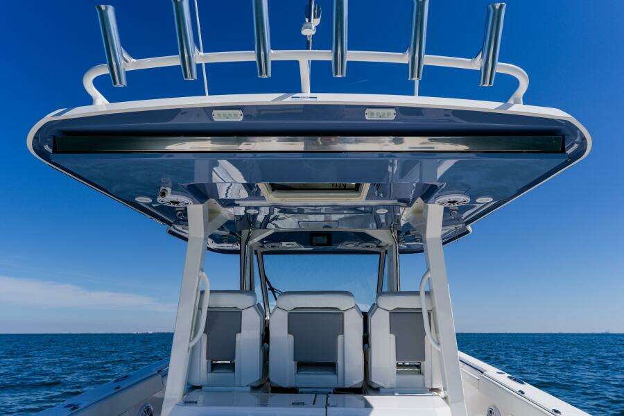 Blue Skies 40ft Pursuit Yacht For Sale