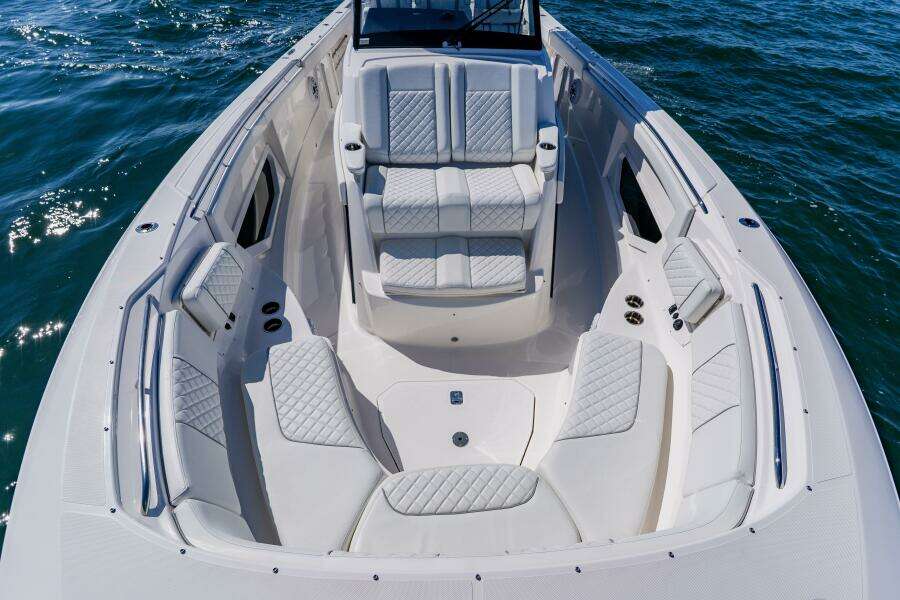 Blue Skies 40ft Pursuit Yacht For Sale