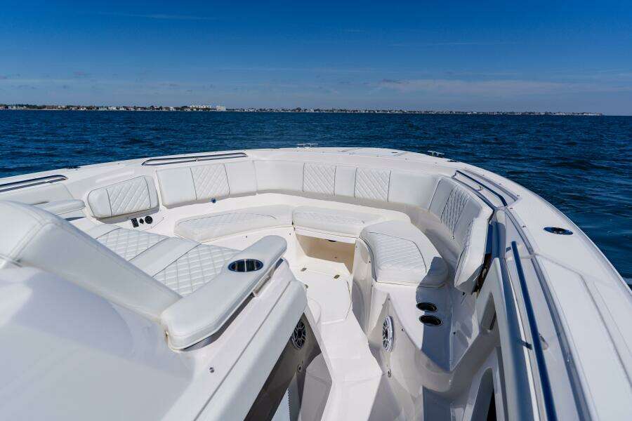 Blue Skies 40ft Pursuit Yacht For Sale
