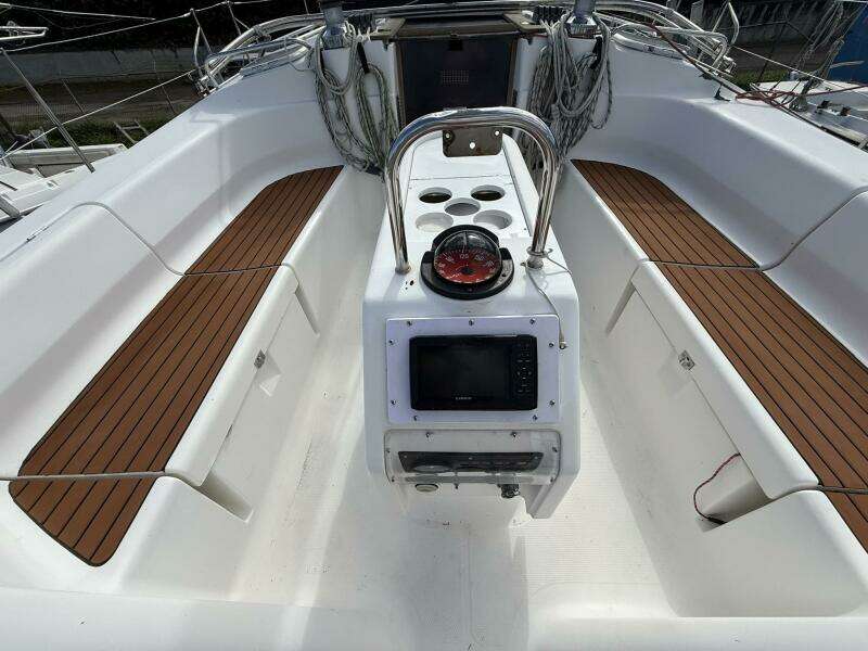 Marissa 43ft Dufour Yacht For Sale